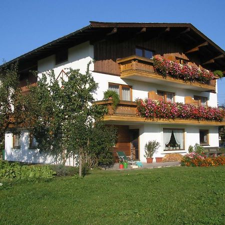 Gaestehaus Gruenbacher Kossen Exterior photo